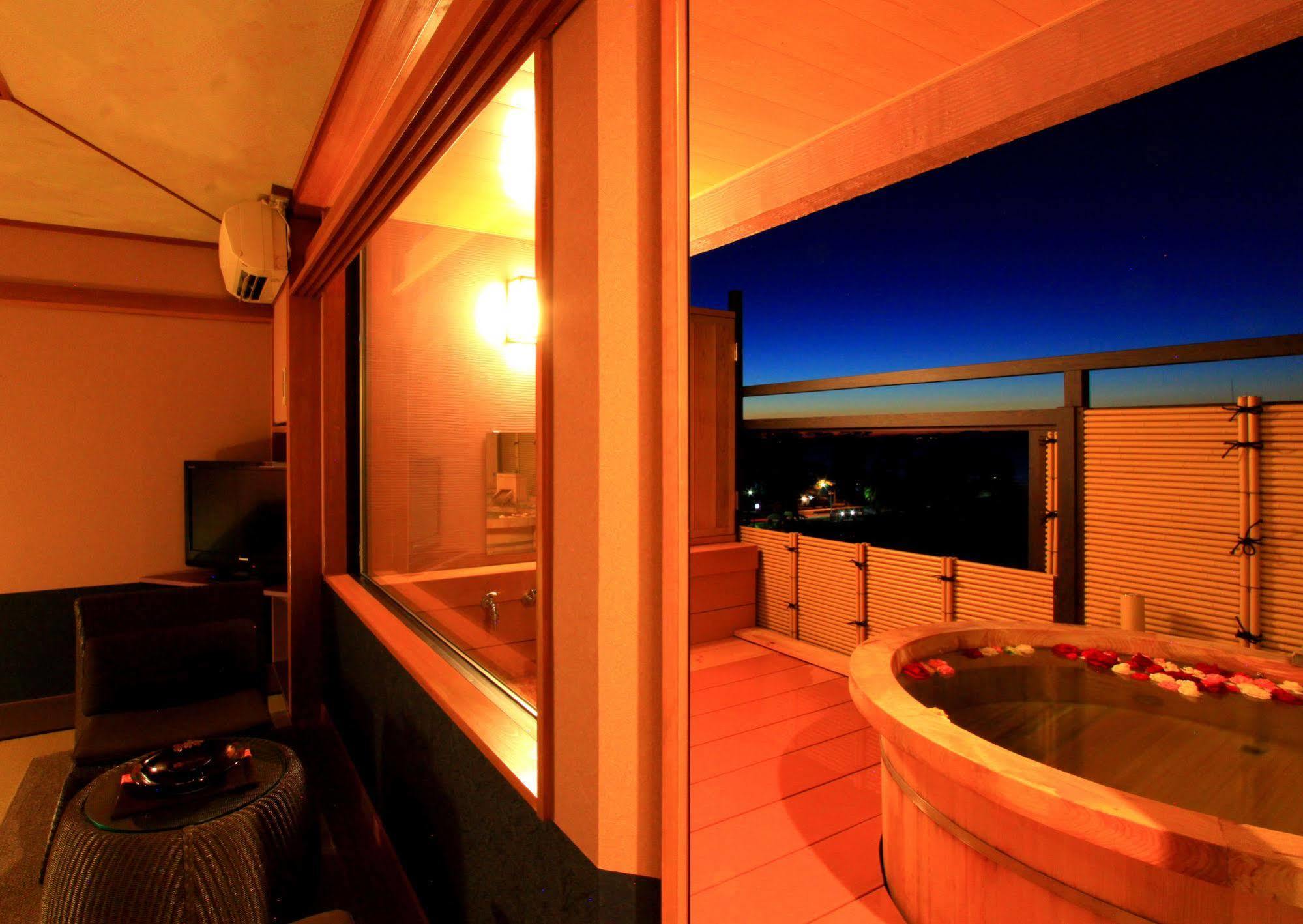 Toi Fujiya Hotel Heda Exterior photo