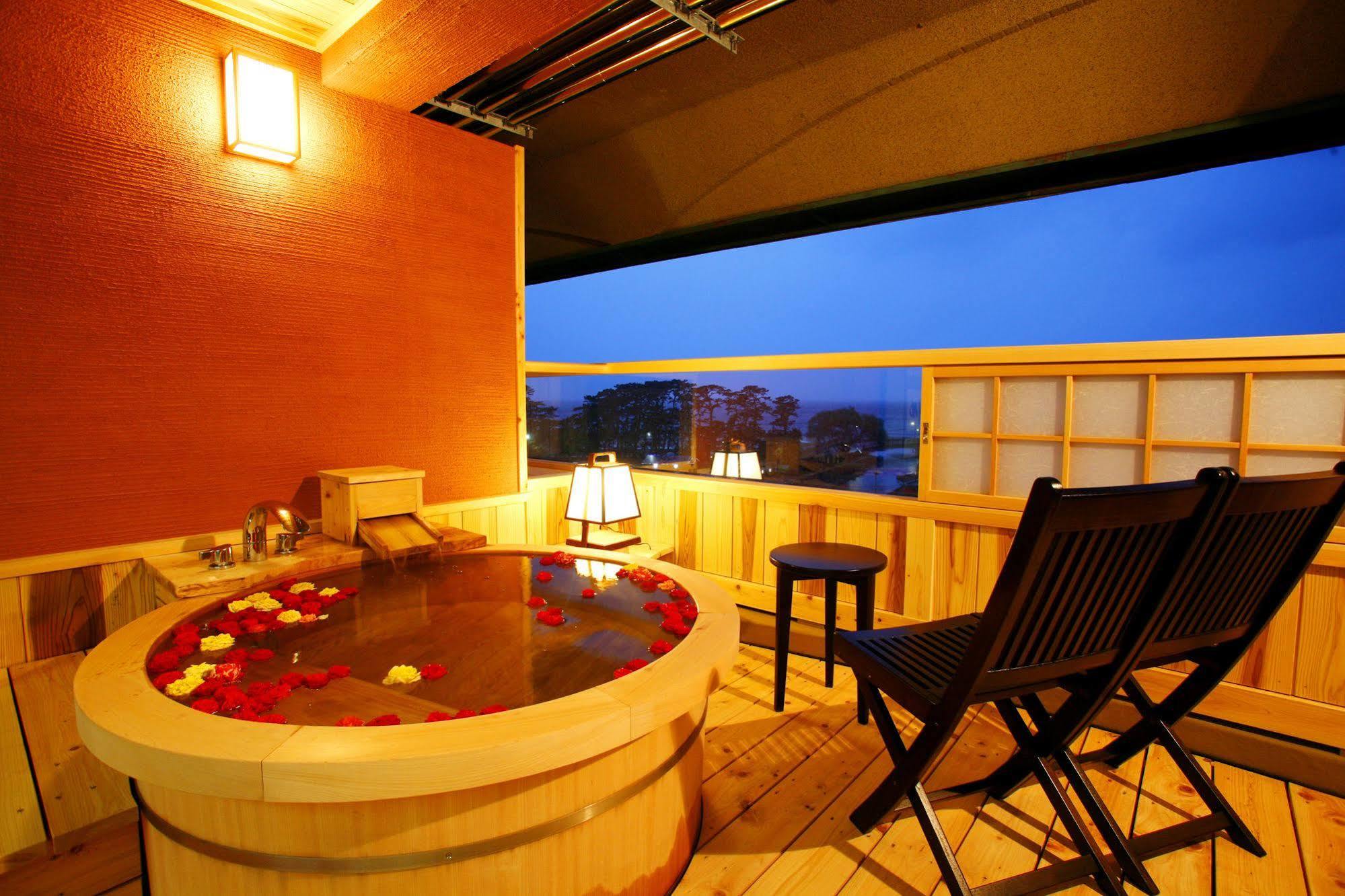 Toi Fujiya Hotel Heda Exterior photo